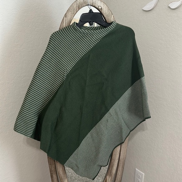 Loft Outlet - Picture 1 of 5